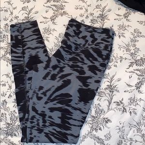 Nike yoga workout pants ankle